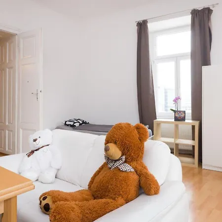 Vienna City Center Hostel Room photo